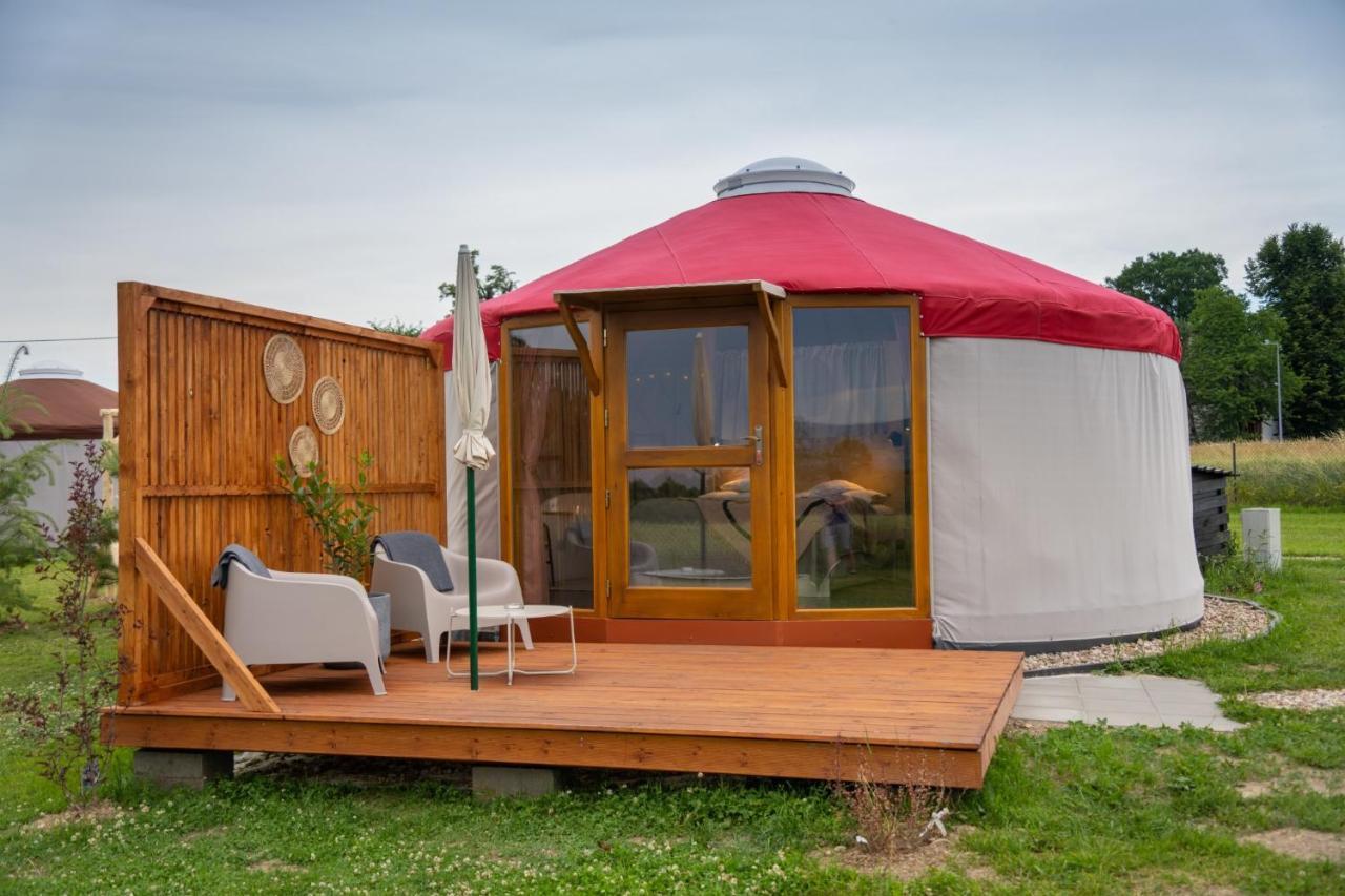 Izera Glamping Adults - Luksusowe Jurty&Spa Gajowka  Kültér fotó