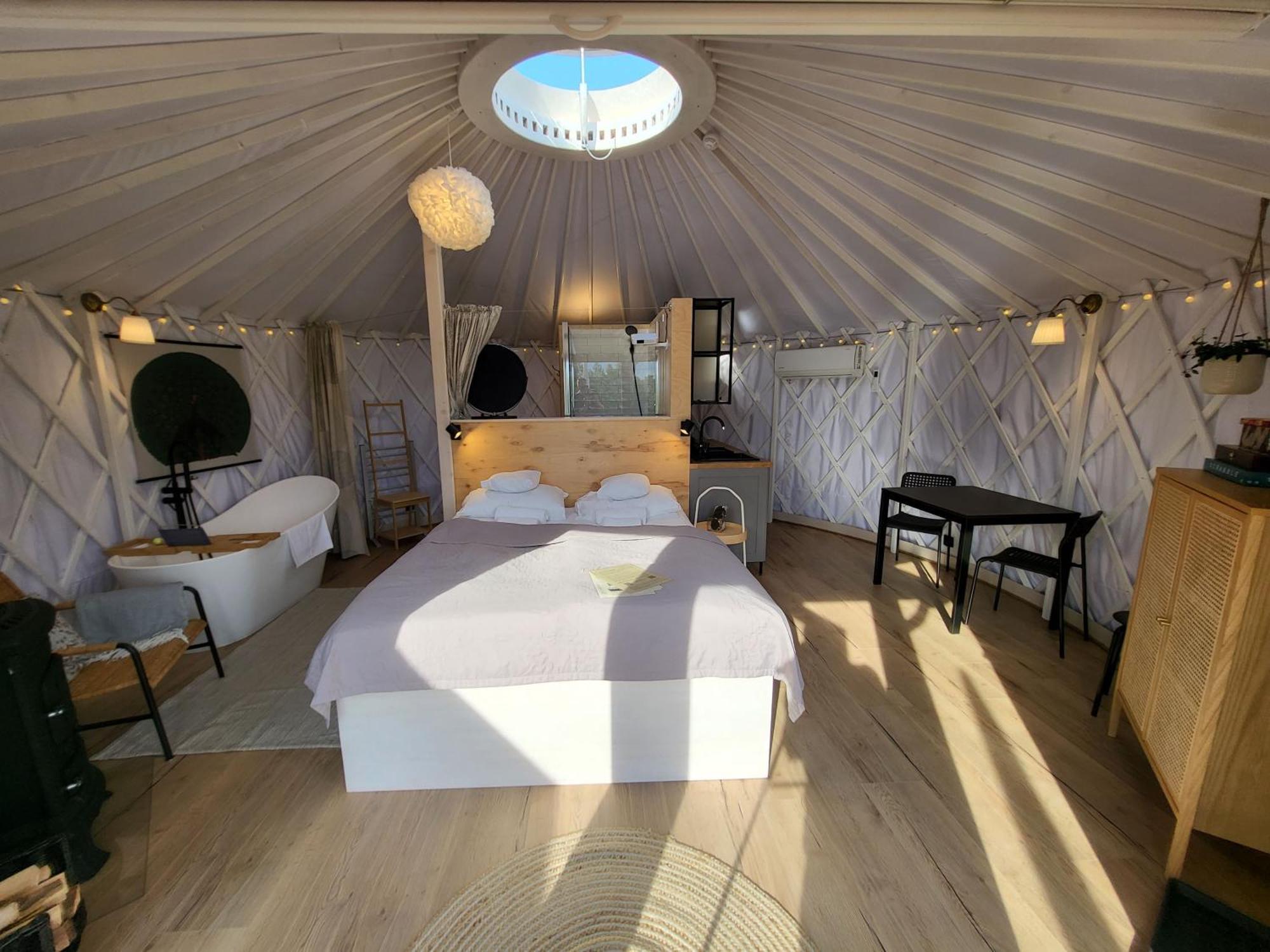 Izera Glamping Adults - Luksusowe Jurty&Spa Gajowka  Kültér fotó