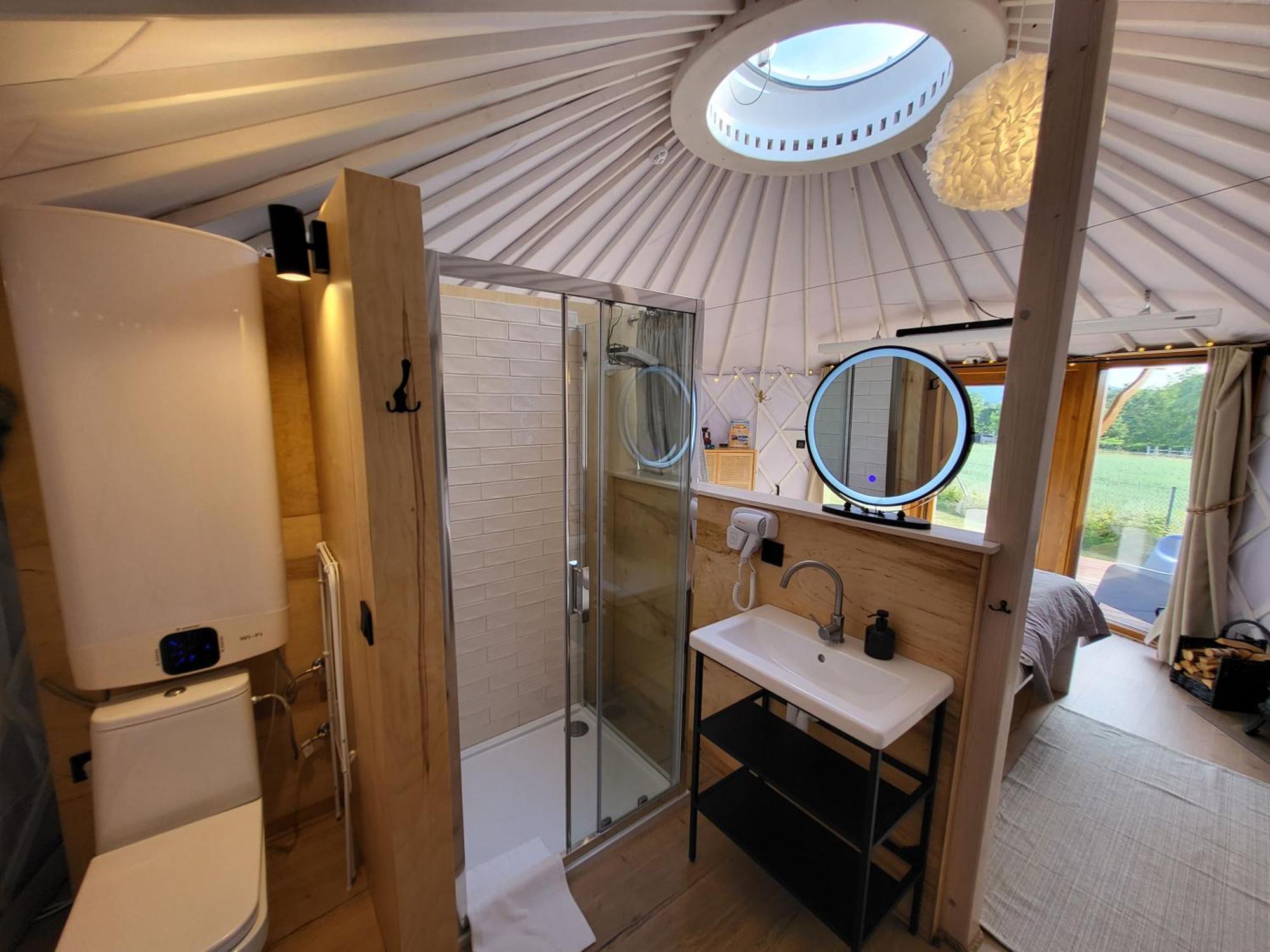 Izera Glamping Adults - Luksusowe Jurty&Spa Gajowka  Kültér fotó